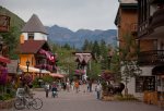 5 minute walk to Vail Village and Gondola One 